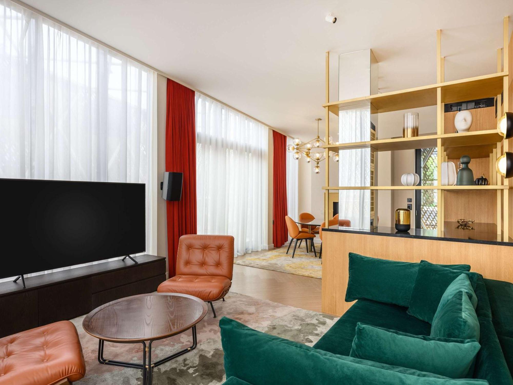 Pullman Hotel