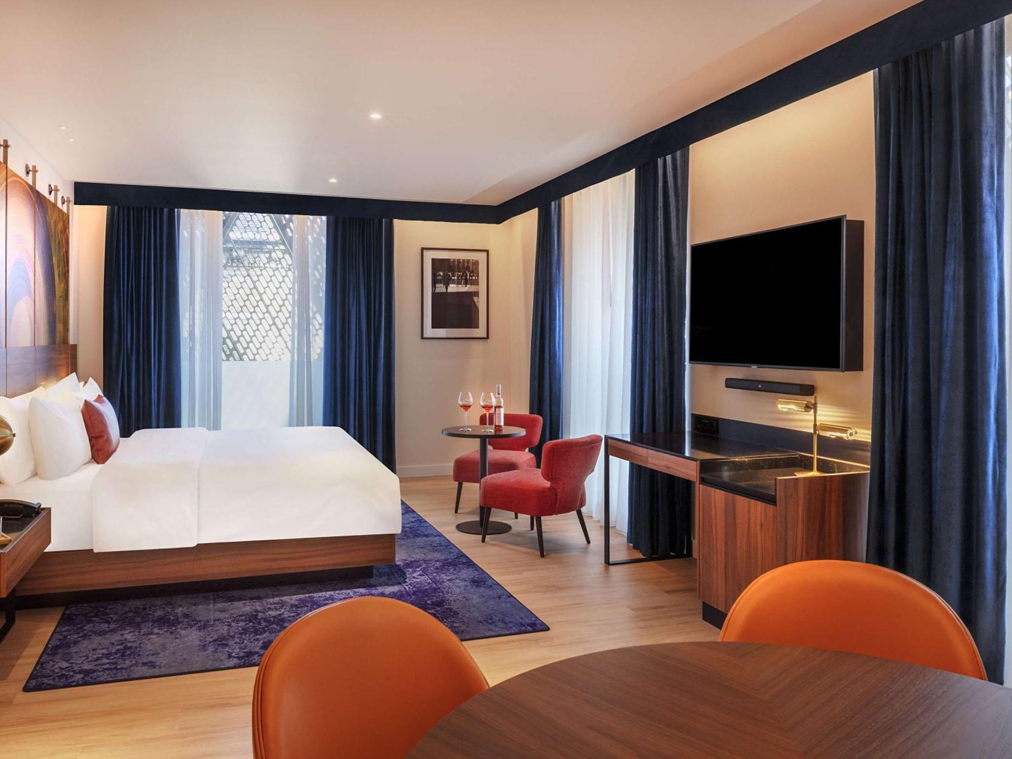 Pullman Hotel