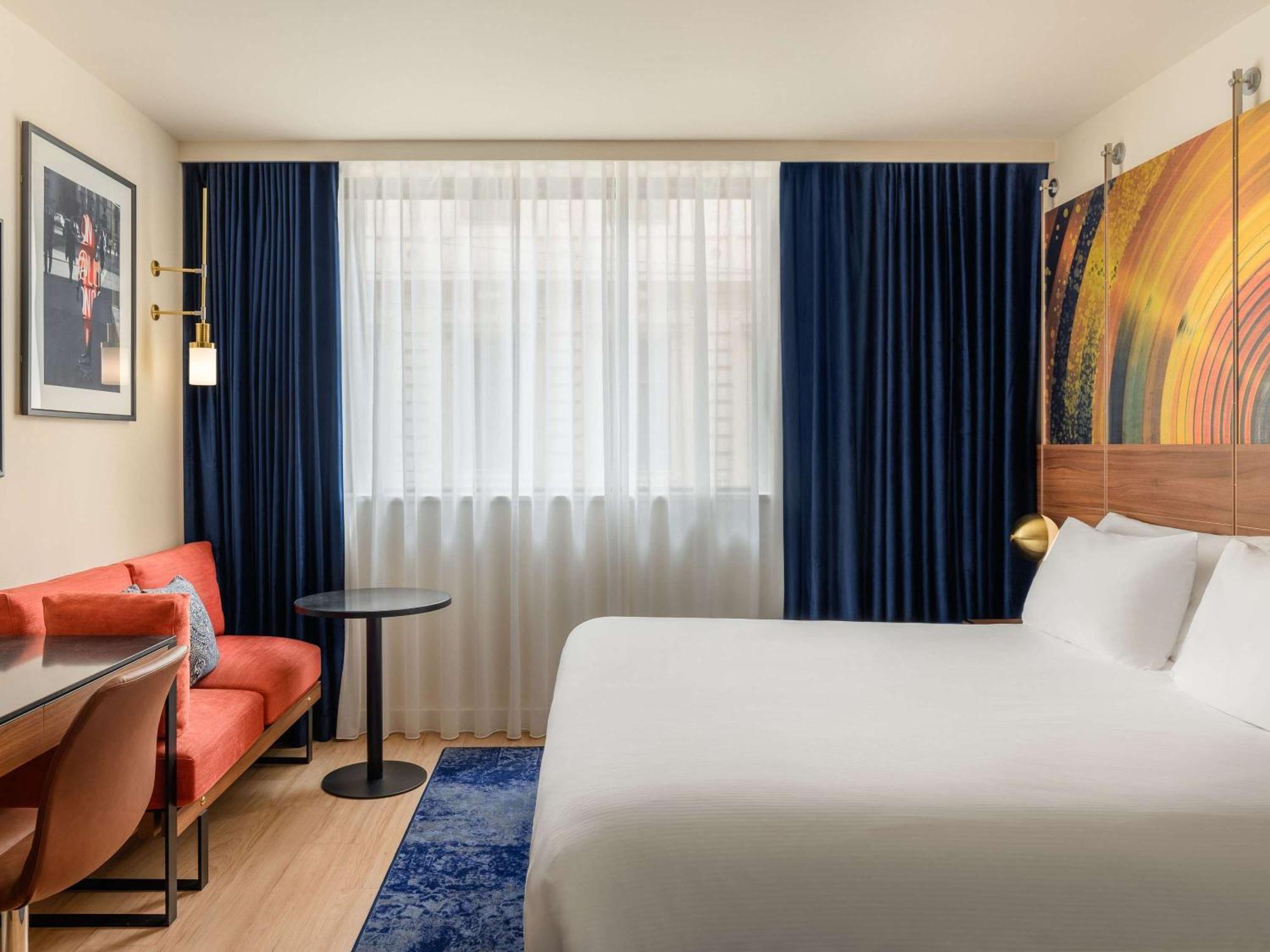 Pullman 5*