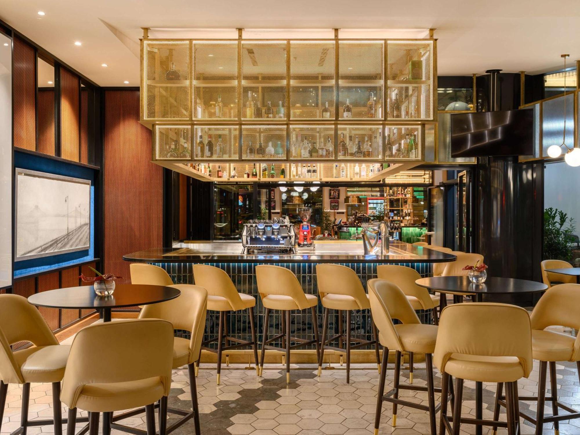 Pullman Budapest
